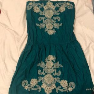 Teal-green strapless dress